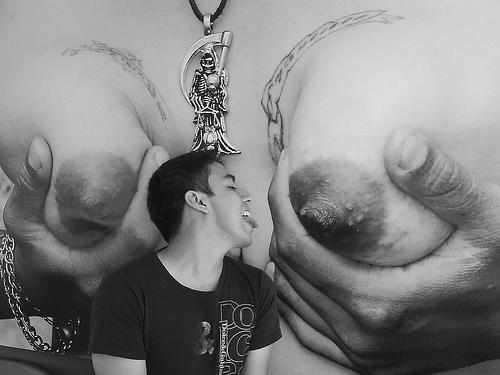 2964478877_fab992e367 nichons géants