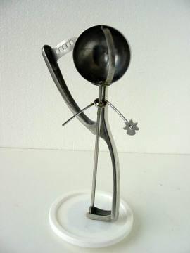 L'amnésie se grattant la tête