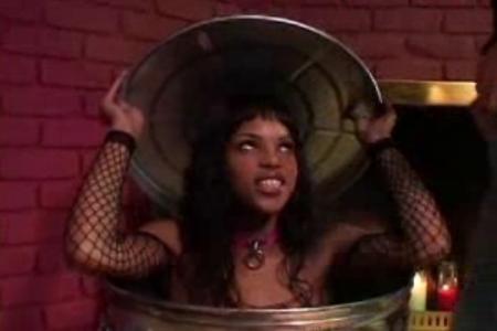 garbage girl porn